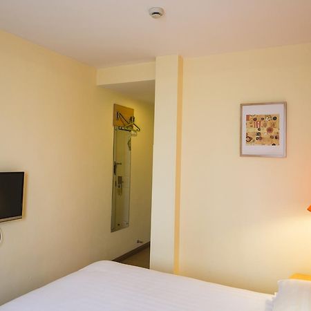 Home Inn Hangzhou North Zhongshan Road Fengqi Road Metro Station Exterior photo